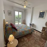 Apartment T2 Renove, Animaux Admis, Parking Securise, Proche Et Port - Saint-cyprien - Fr-1-106-69 *